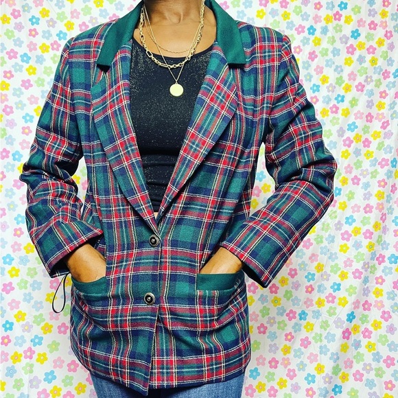 Perfect condition Graff vintage blazer. 2 small front pockets. Size 8. - Picture 3 of 5